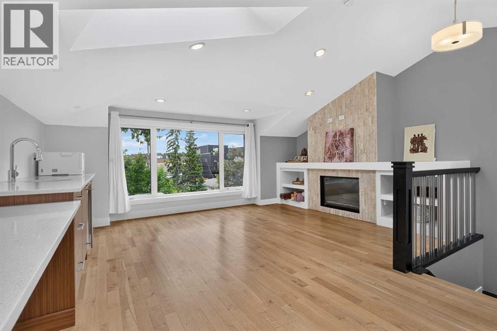 2219 2 Avenue NW — photo 33