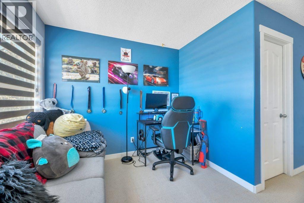712 East Chestermere Drive — photo 36