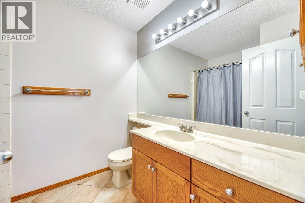 712 East Chestermere Drive — photo 38