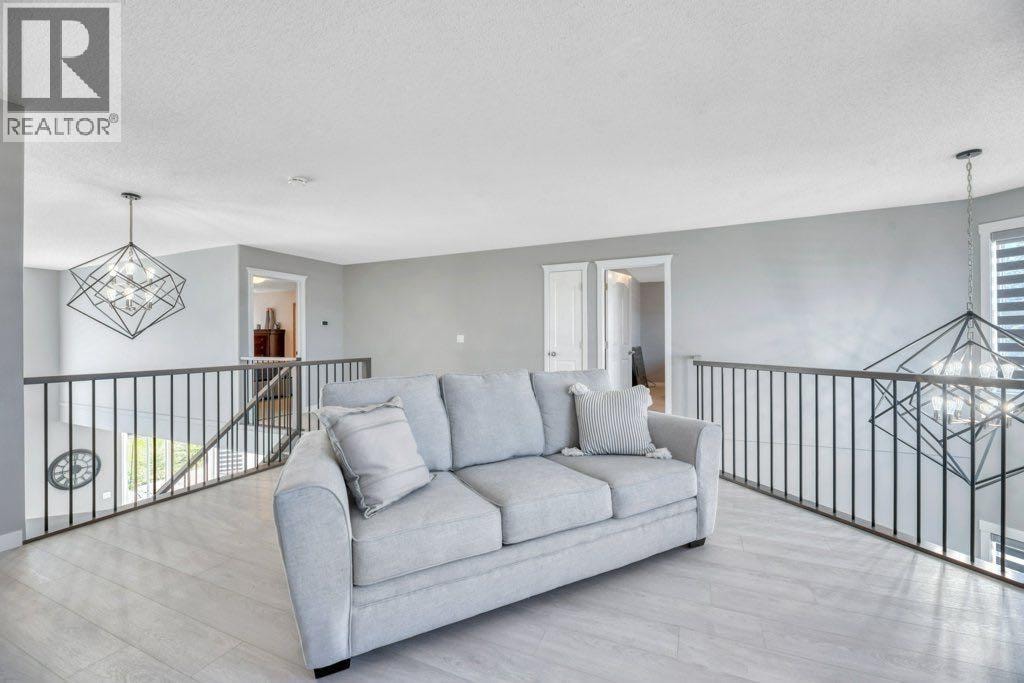 712 East Chestermere Drive — photo 28