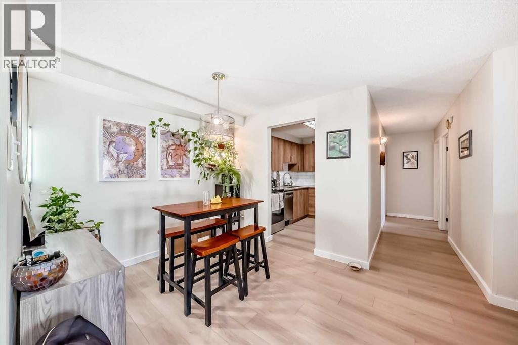 6102, 315 Southampton Drive SW — photo 21