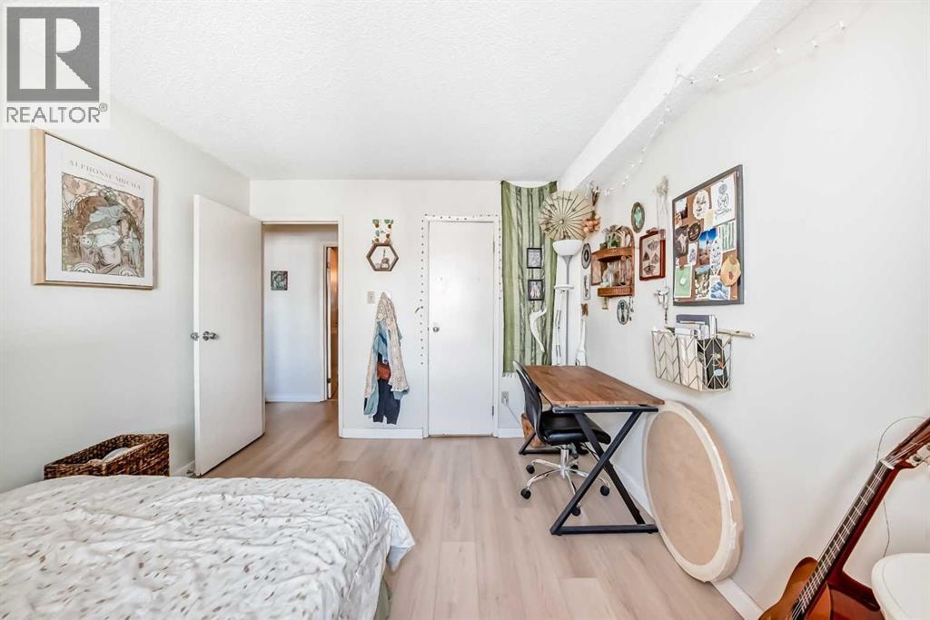 6102, 315 Southampton Drive SW — photo 25