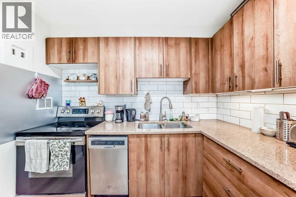 6102, 315 Southampton Drive SW — photo 9