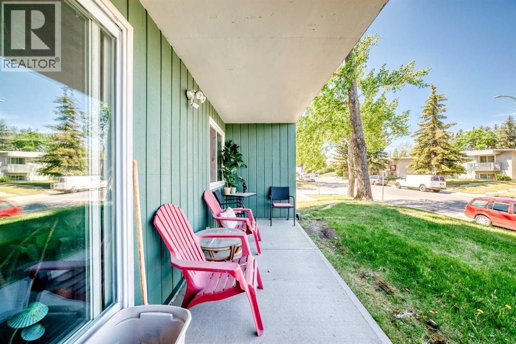 6102, 315 Southampton Drive SW — photo 15