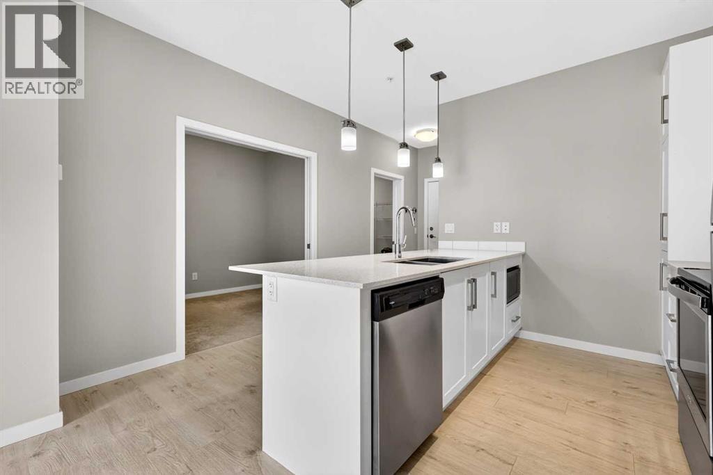 403, 122 Mahogany Centre SE — photo 7
