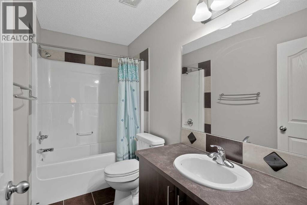 243 Silverado Plains Close SW — photo 27
