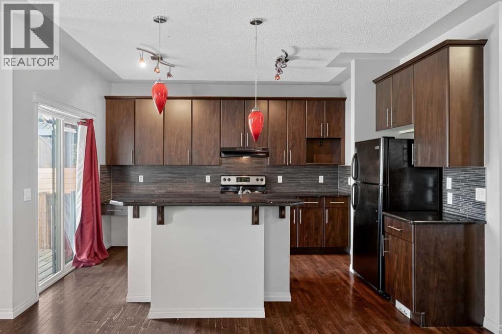 243 Silverado Plains Close SW — photo 5