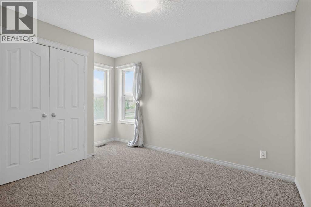 243 Silverado Plains Close SW — photo 25