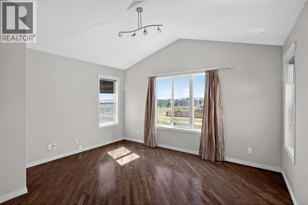 243 Silverado Plains Close SW — photo 16