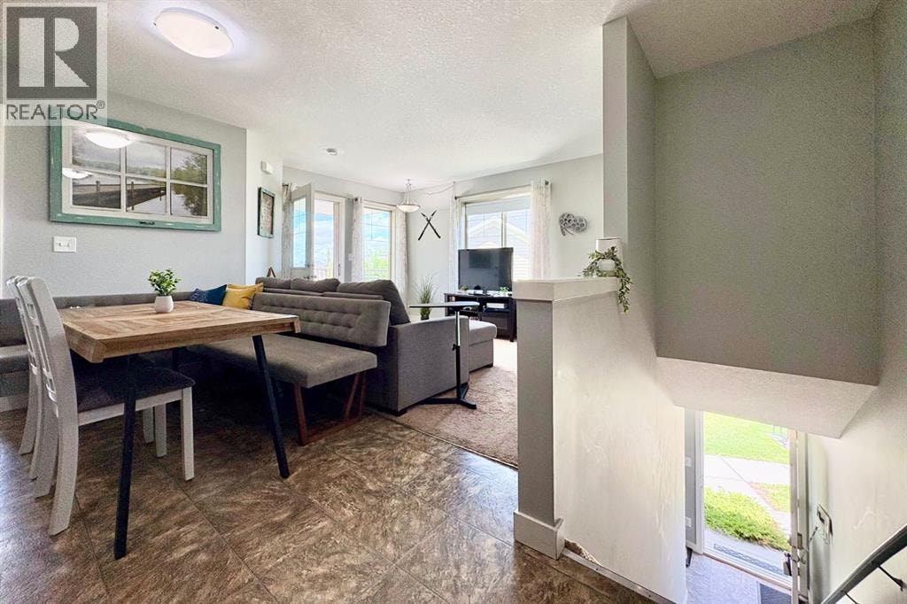 404, 250 Sage Valley Road NW — photo 3