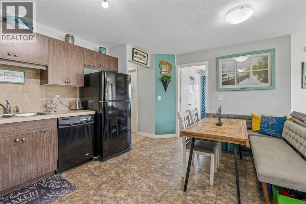 404, 250 Sage Valley Road NW — photo 13