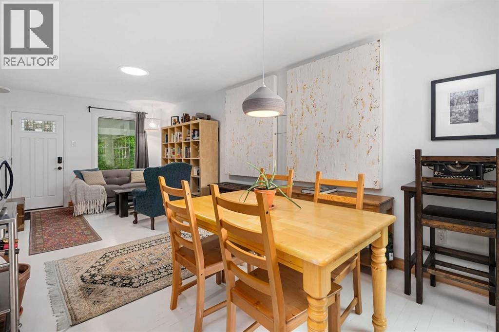 2521 16A Street NW — photo 11