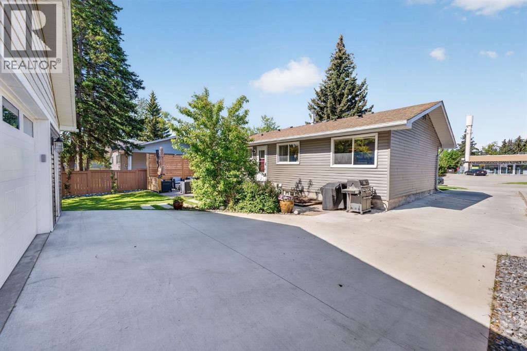 10020 Oakfield Drive SW — photo 40