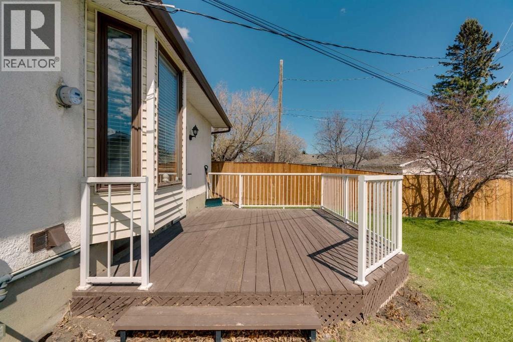 212 Westwood Drive SW — photo 29