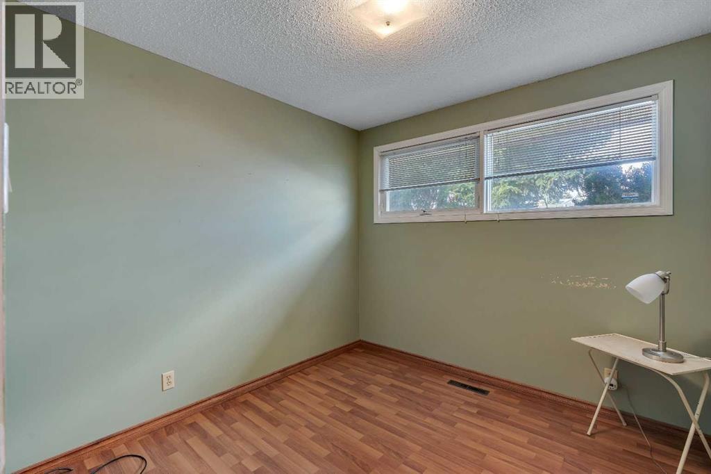 212 Westwood Drive SW — photo 15