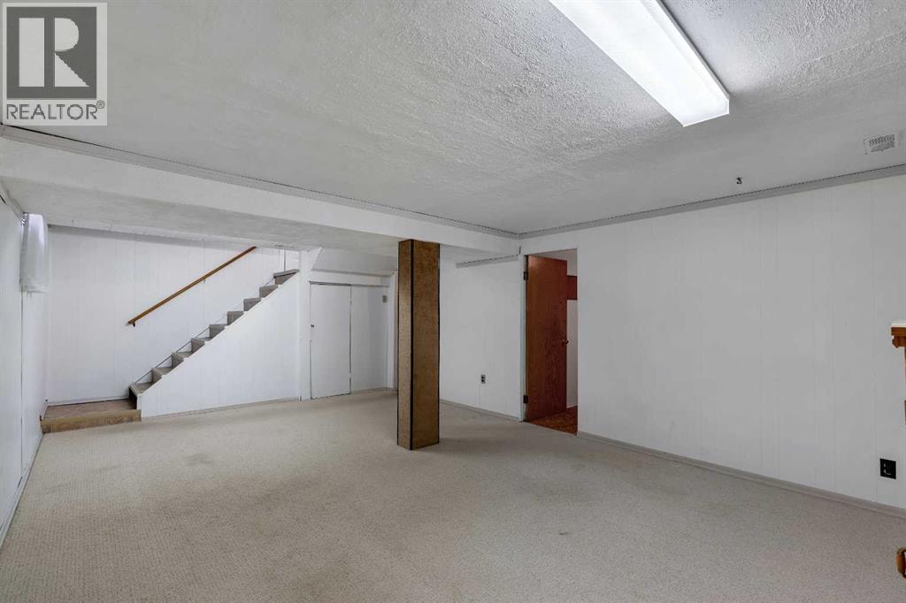 212 Westwood Drive SW — photo 17