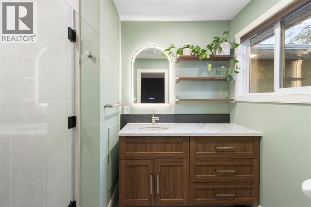 10504 Spadina Drive SW — photo 23