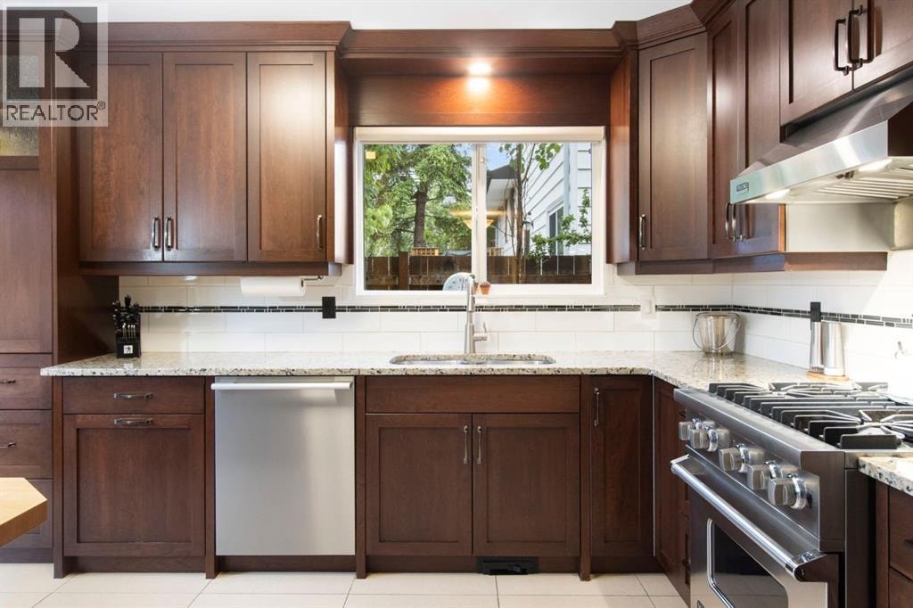 10504 Spadina Drive SW — photo 13