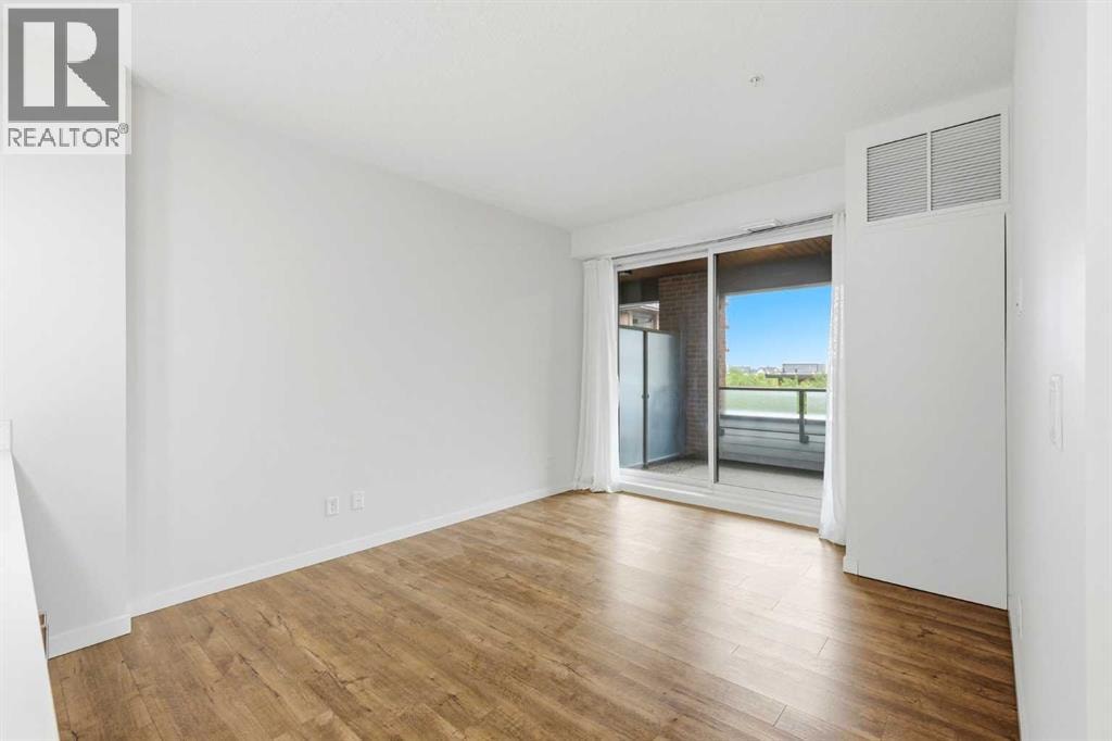 212, 122 Mahogany Centre SE — photo 9