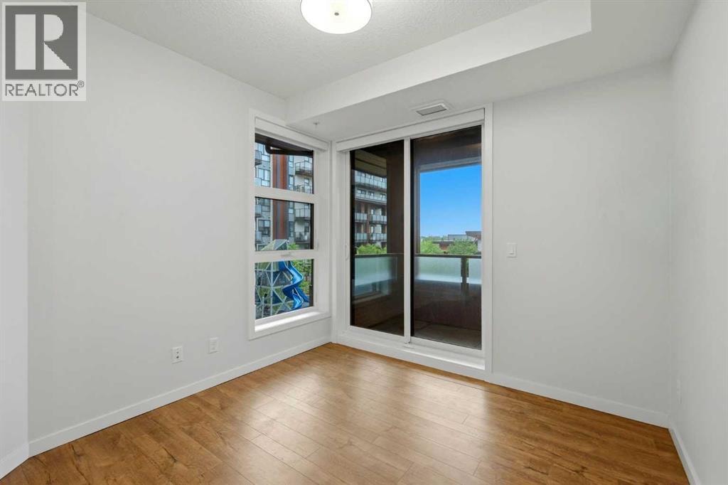 212, 122 Mahogany Centre SE — photo 16