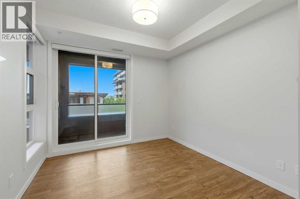212, 122 Mahogany Centre SE — photo 15
