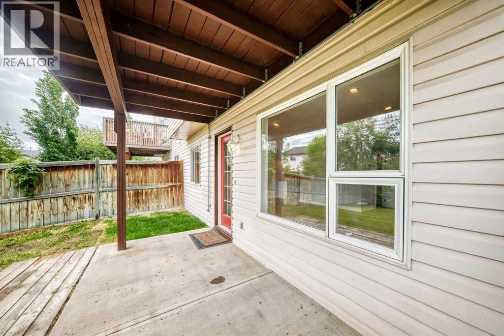 142 Quigley Close — photo 34