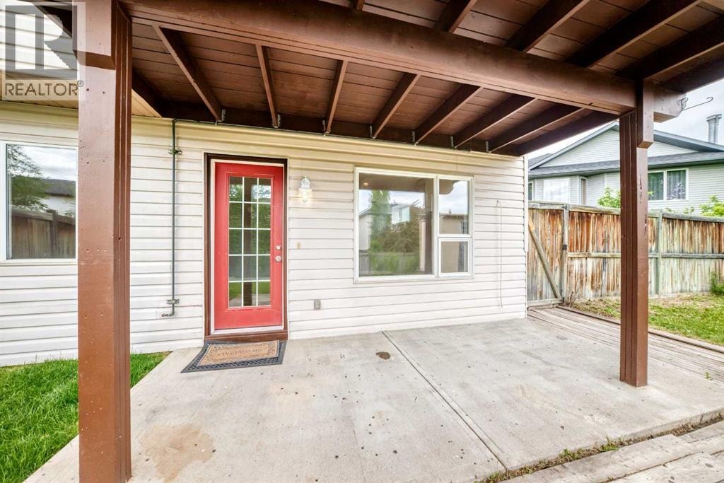 142 Quigley Close — photo 35