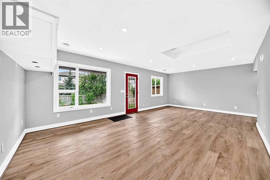 142 Quigley Close — photo 31