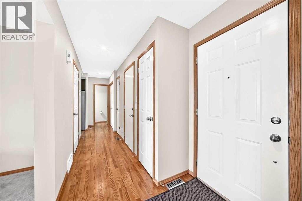 142 Quigley Close — photo 3