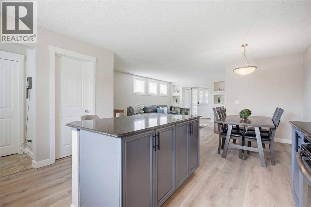 266 Kingsbridge Road SE — photo 9