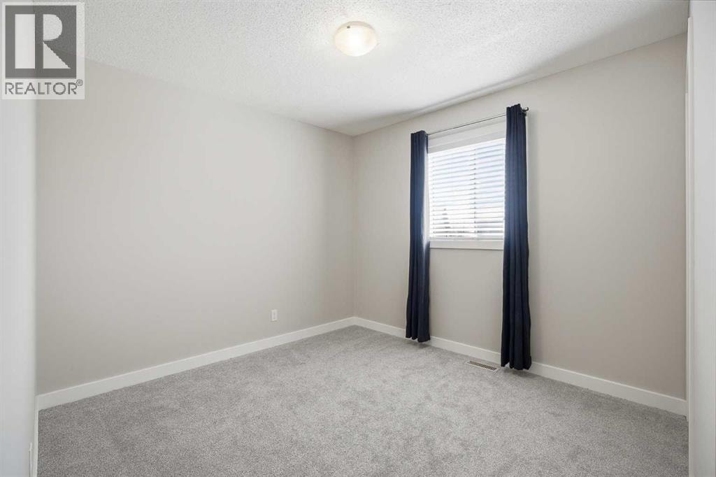 266 Kingsbridge Road SE — photo 17
