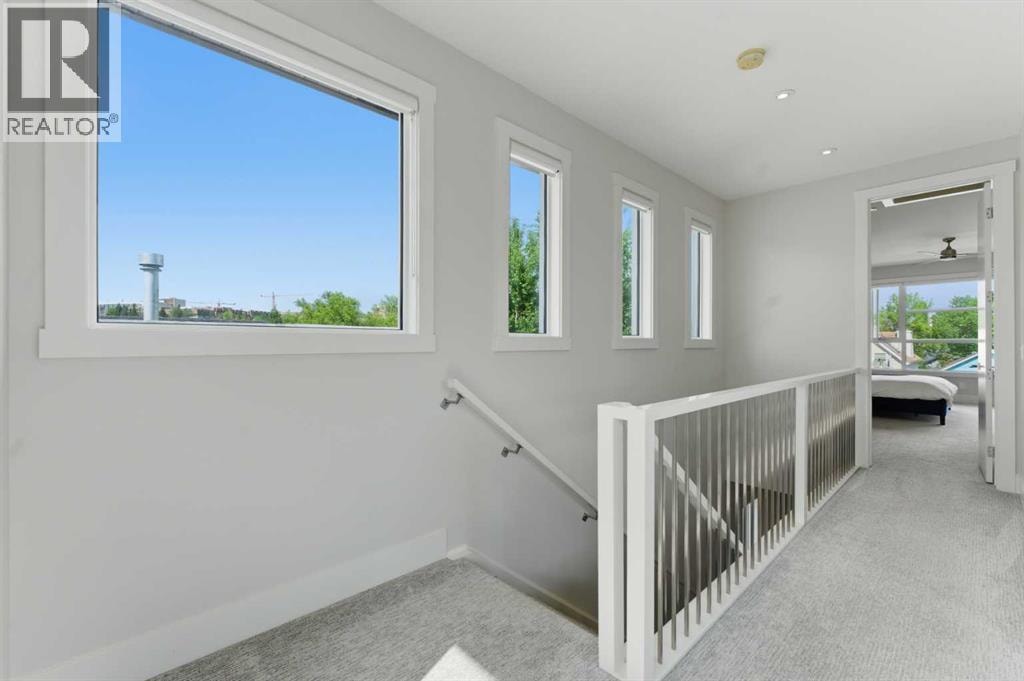 438 13 Street NW — photo 31