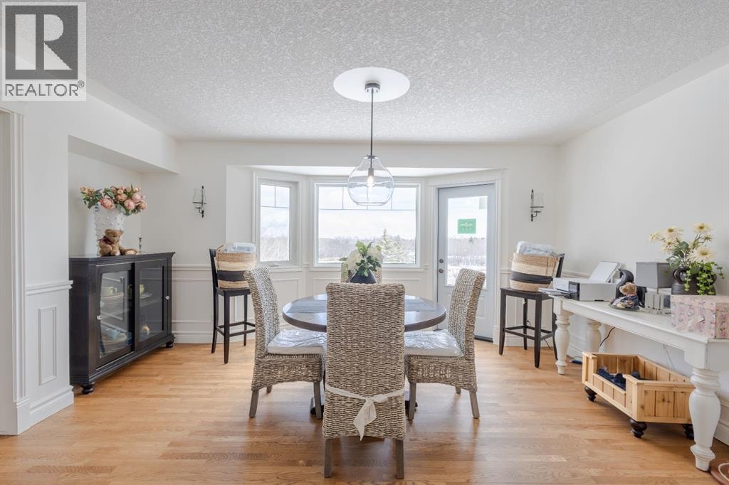 260048 Bearspaw Road — photo 9