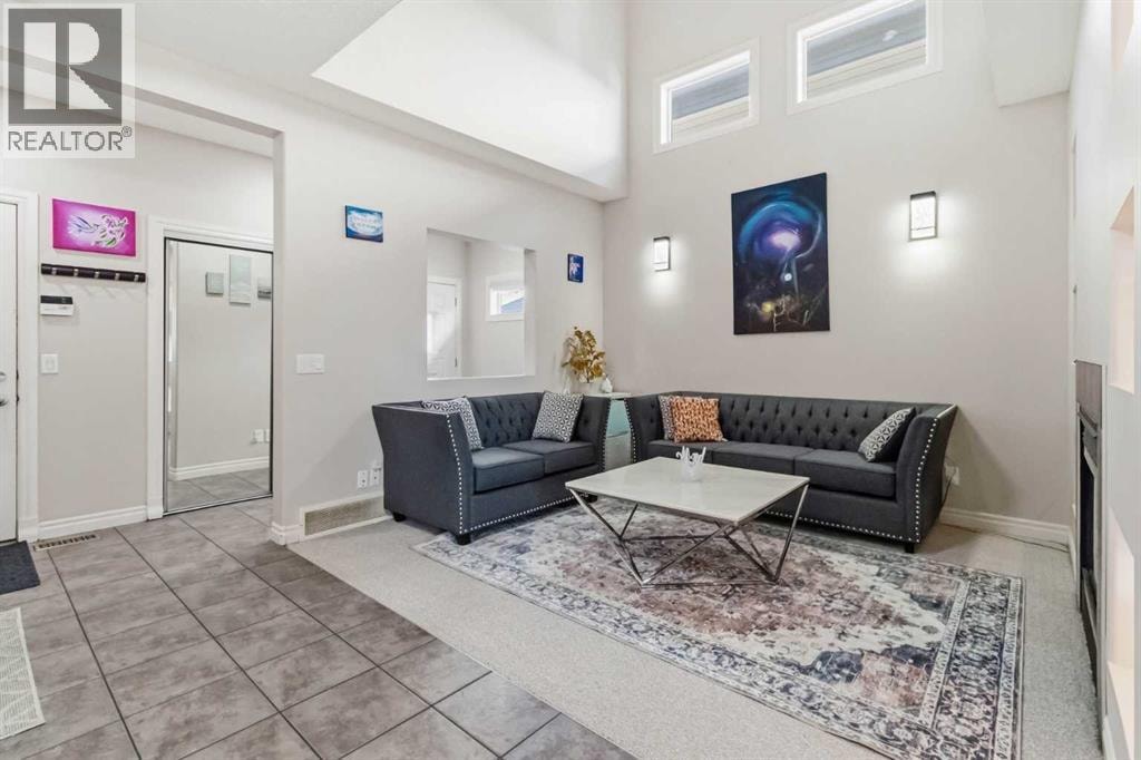 19 Saddleland Drive — photo 8