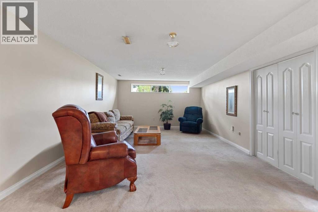 4519 26 Avenue SE — photo 21