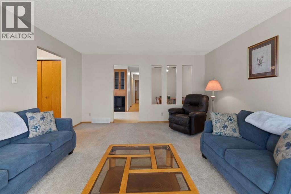 4519 26 Avenue SE — photo 6