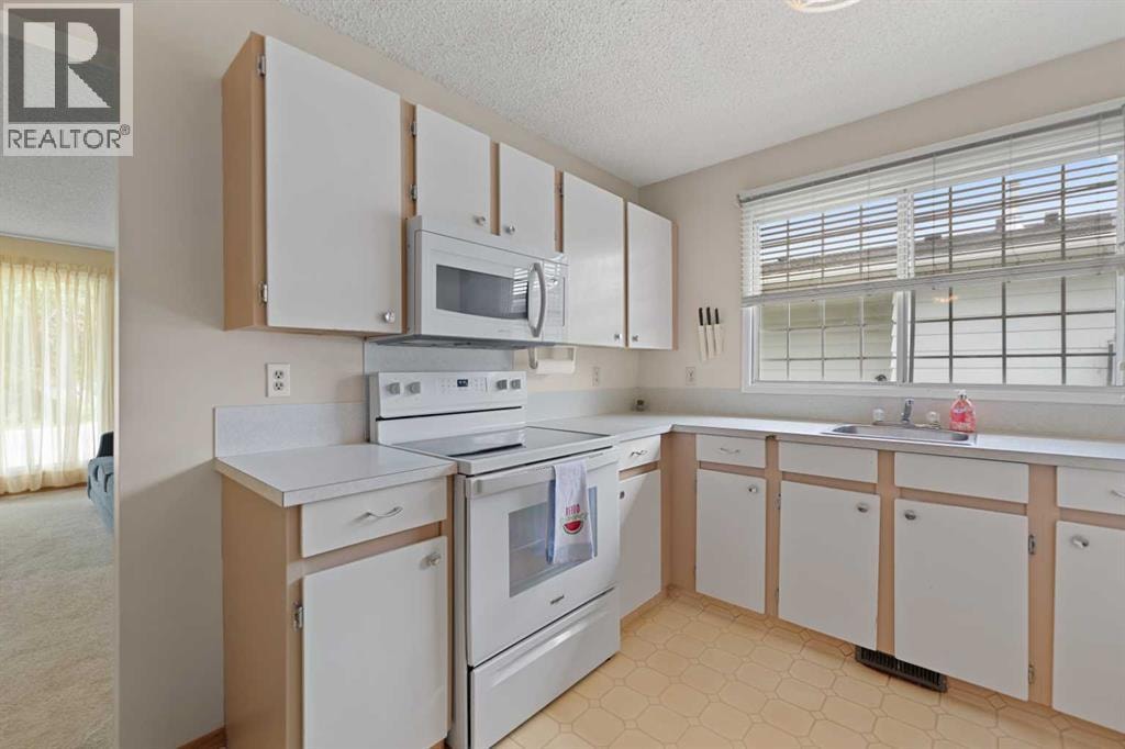 4519 26 Avenue SE — photo 11