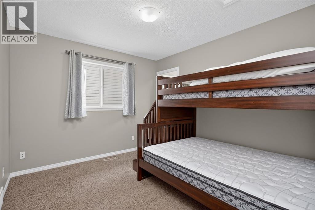 112 Kincora Glen Road NW — photo 32