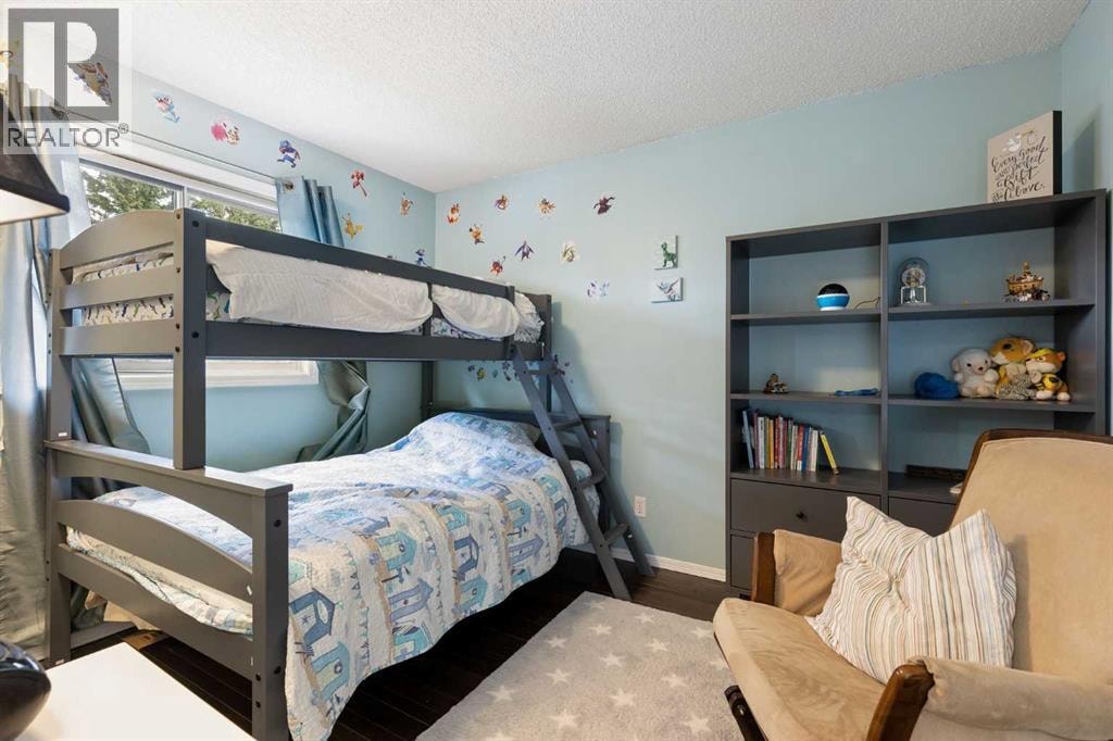 244 Scurfield Place NW — photo 22