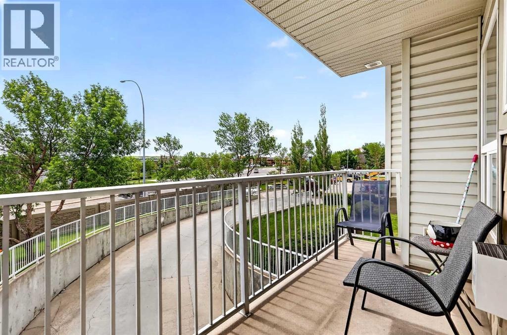212, 7 Harvest Gold Manor NE — photo 33