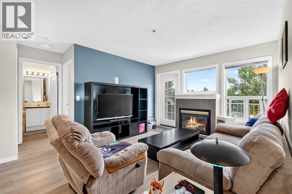 212, 7 Harvest Gold Manor NE — photo 7