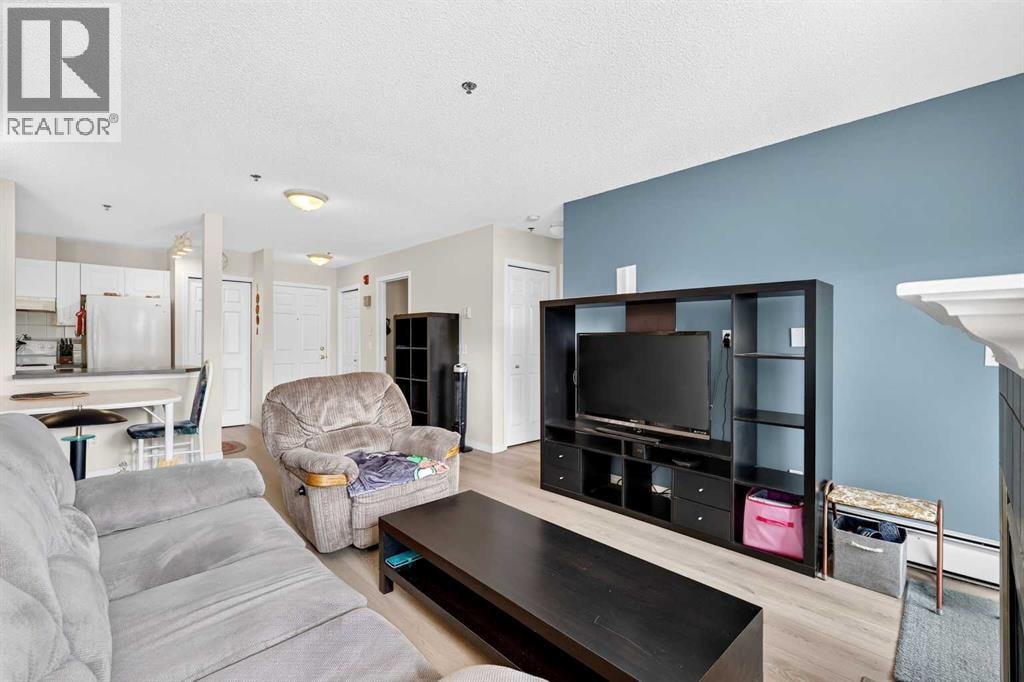 212, 7 Harvest Gold Manor NE — photo 9