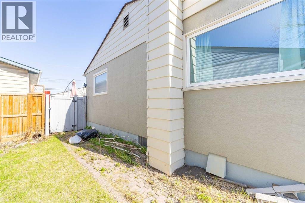 48 Franklin Drive SE — photo 25