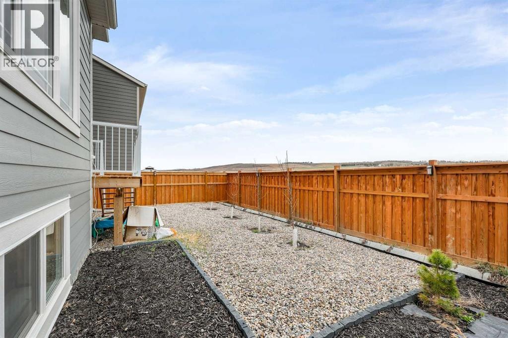 142 Yorkstone Way SW — photo 38