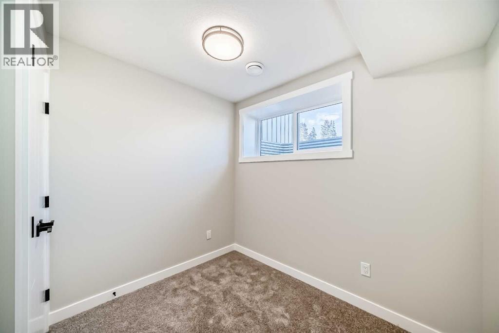1002 Clover Road — photo 41