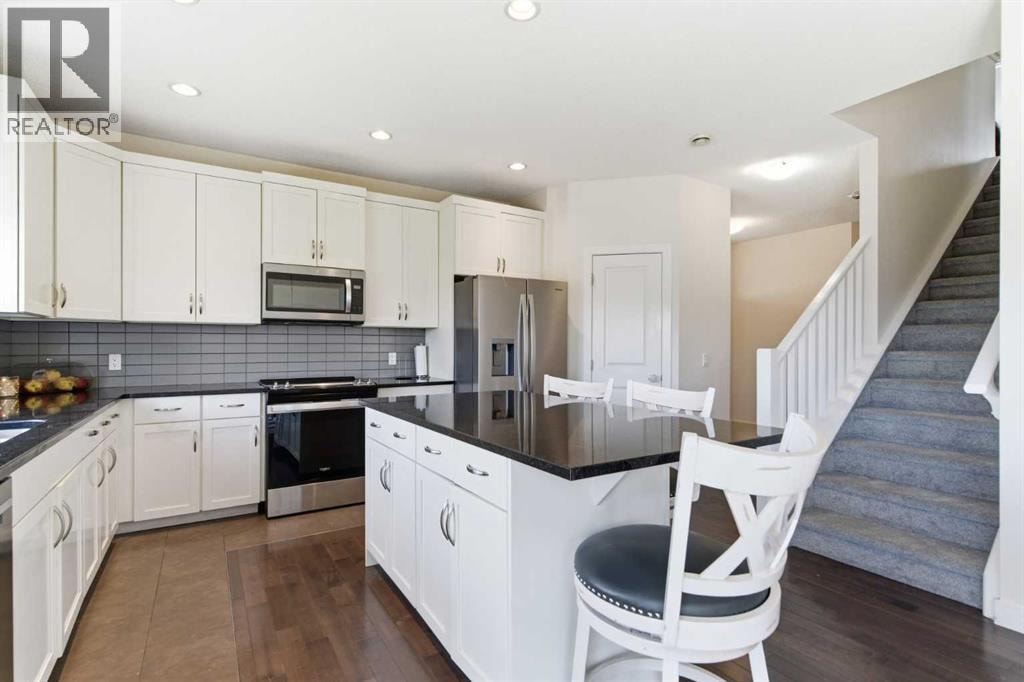 21 Evansview Manor NW — photo 13