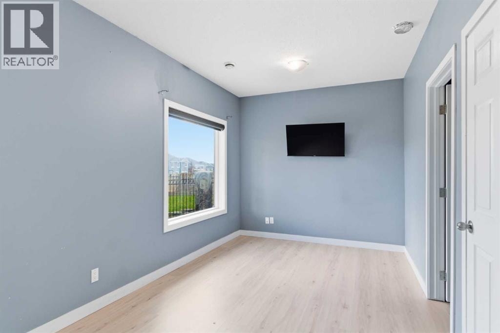 21 Evansview Manor NW — photo 44
