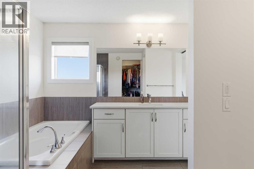 21 Evansview Manor NW — photo 37