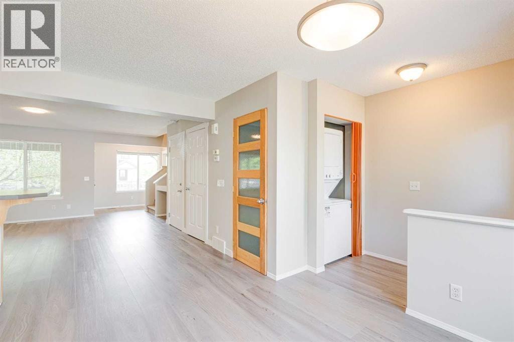 173 Copperfield Gardens SE — photo 16