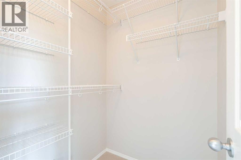 173 Copperfield Gardens SE — photo 26